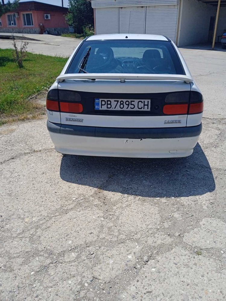 рено лагуна 1.8/90коня газова