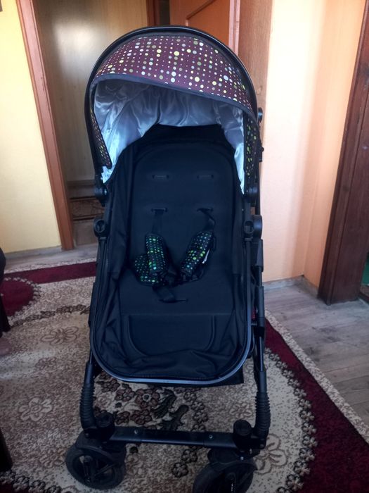 Детска комбинира количка