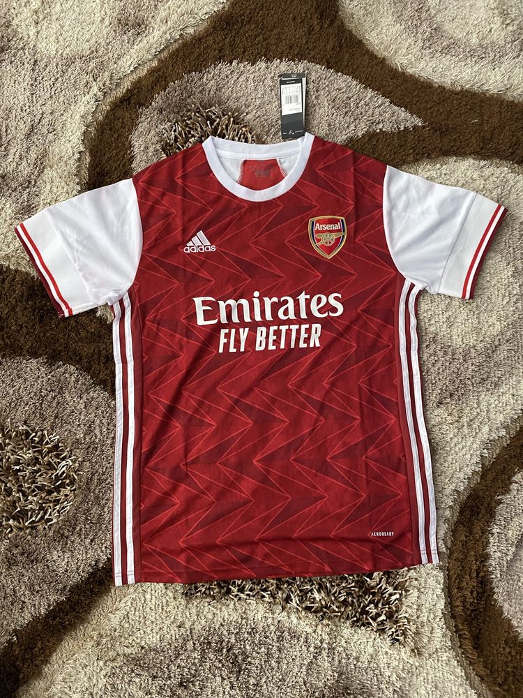 tricou+shorts Arsenal Bukayo Saka 20/21