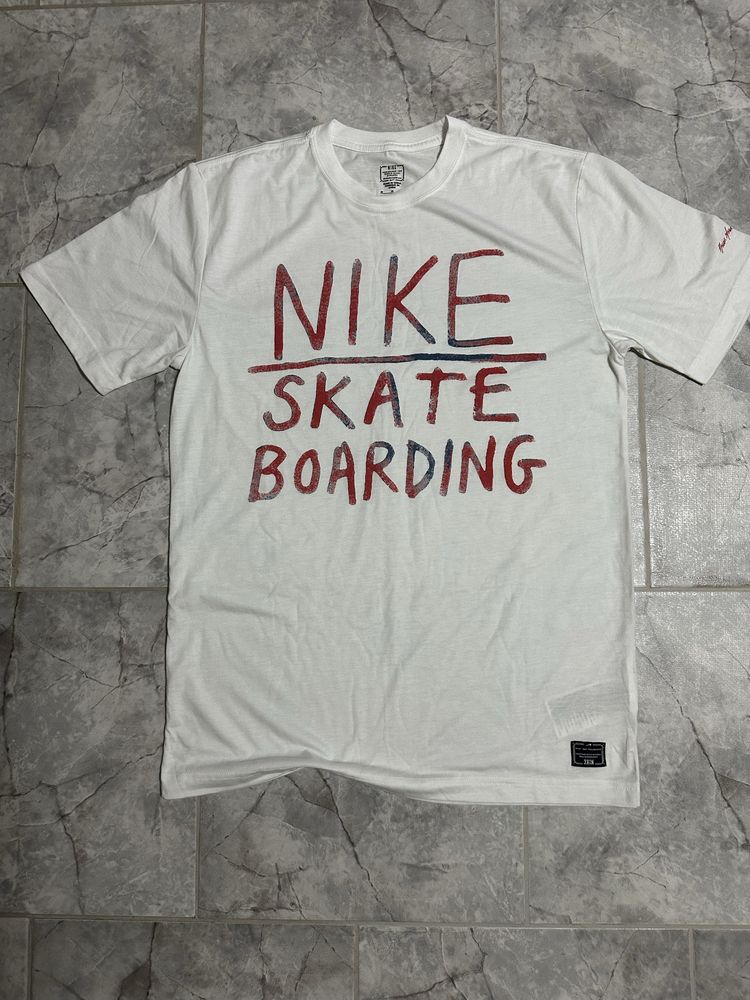Мъжка тениска Nike