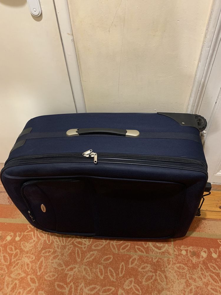 ГОЛЯМ куфар за багаж с телескопична дръжка –ТЪМНО СИН ЦВЯТ