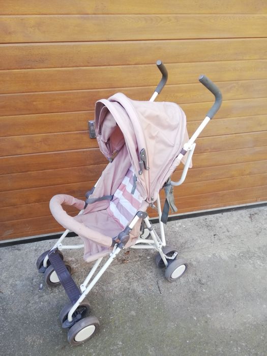 Cărucior sport, stare bună, foarte practic pentru deplasări, concedii