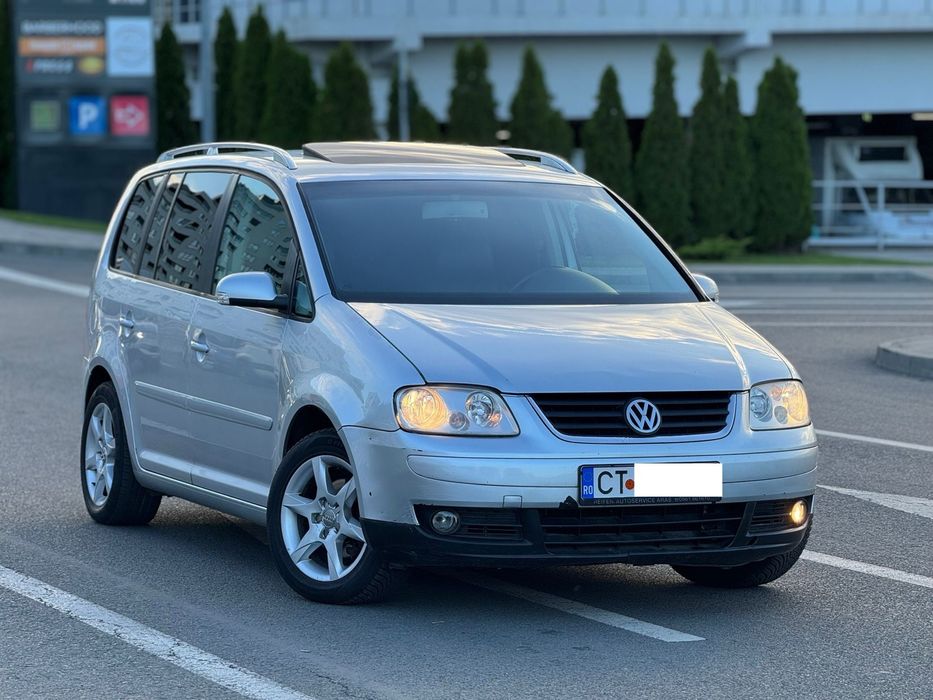 Vw Touran “ Automat “ Trapa “ Piele “ 2006 “ Proprietar “ 1.6 Benzina