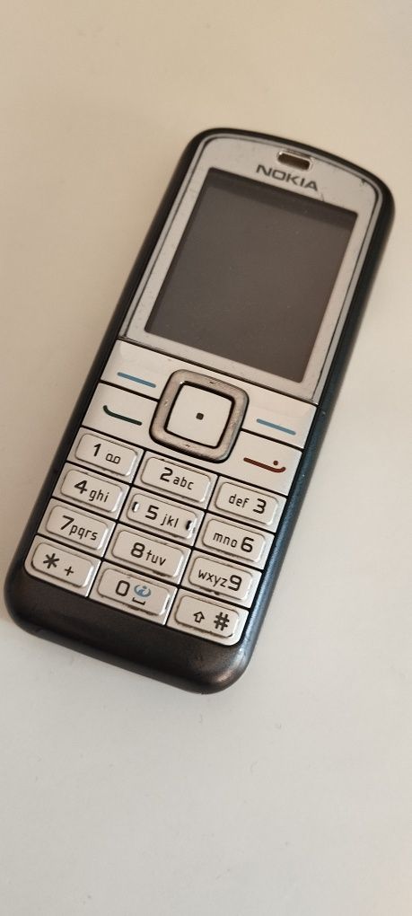 Кнопочный телефон Нокиа(Nokia) 6070