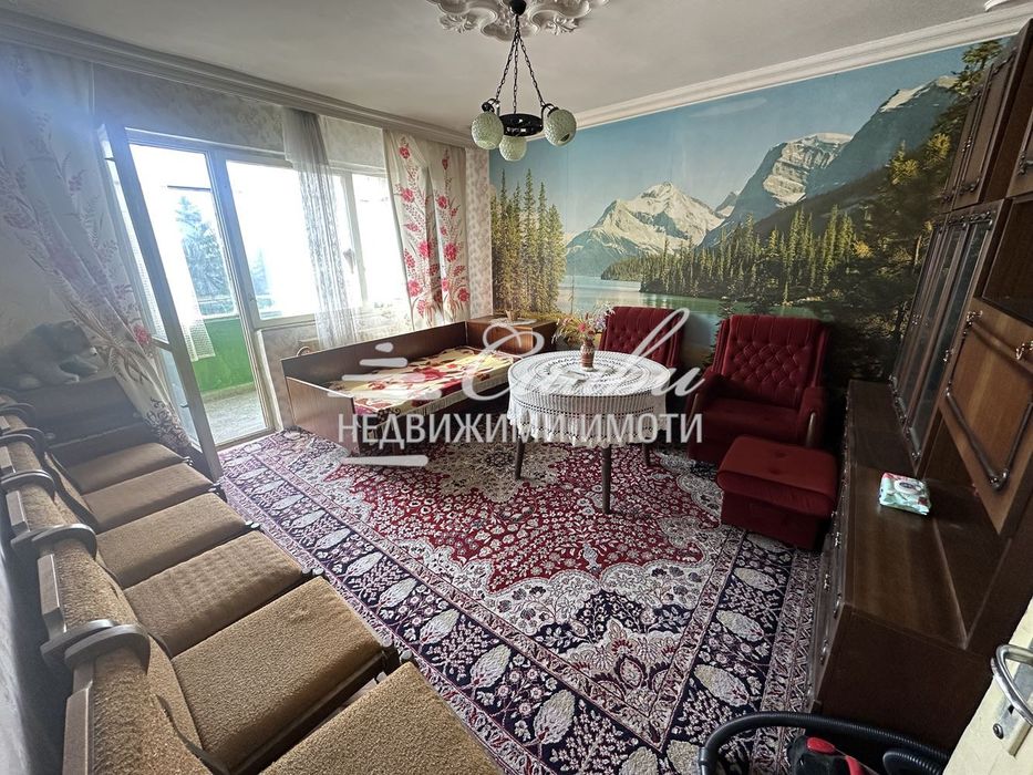 Двустаен ТУХЛЕН апартамент в кв.Запад 1 - изцяло ЮЖЕН и СРЕДЕН!