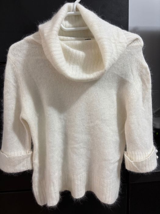 Pulover alb din angora