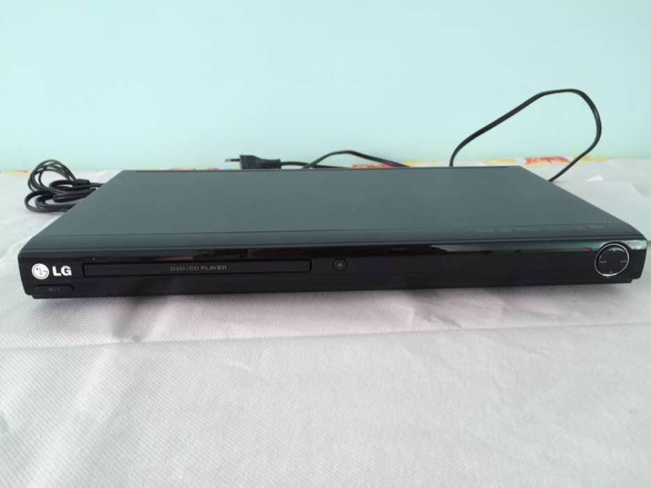 Dvd/CD player черный