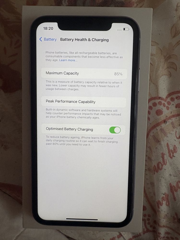 Iphone 11 Purple 64 GB