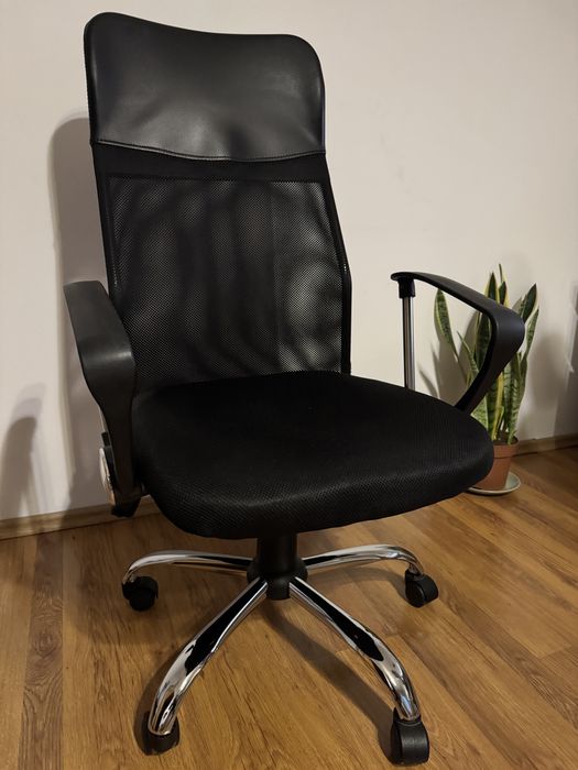 Scaun de birou ergonomic Kring Fit, negru