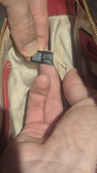 Geantă Michael Kors – Model original, piele Saffiano, stare impecabilă