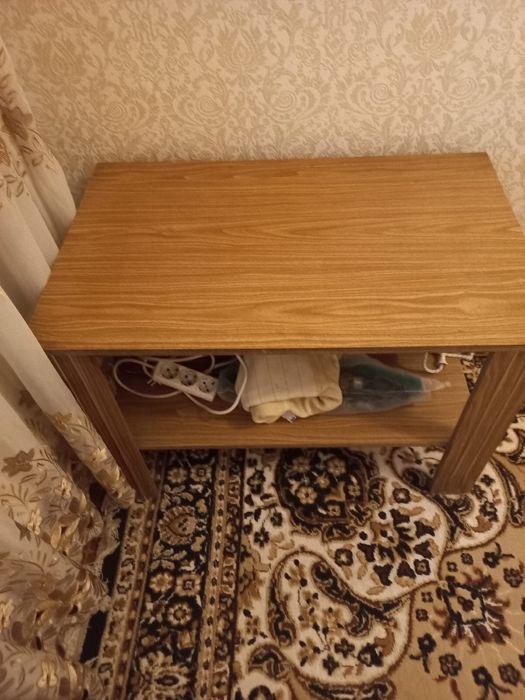 Журнальный столик