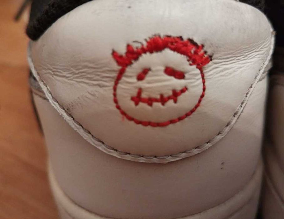 Jordan 1 low Travis Scott Olive