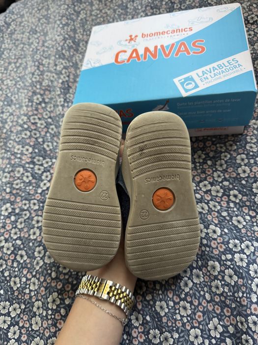 Сандали Biomecanics размер 22