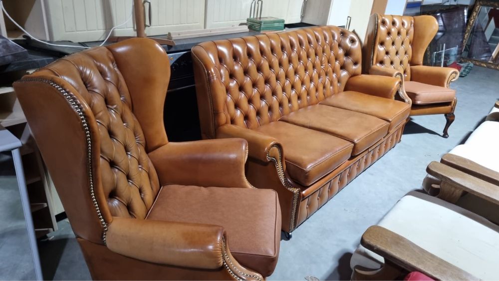 Set Chesterfield canapea 3 locuri + 2 fotolii piele naturală