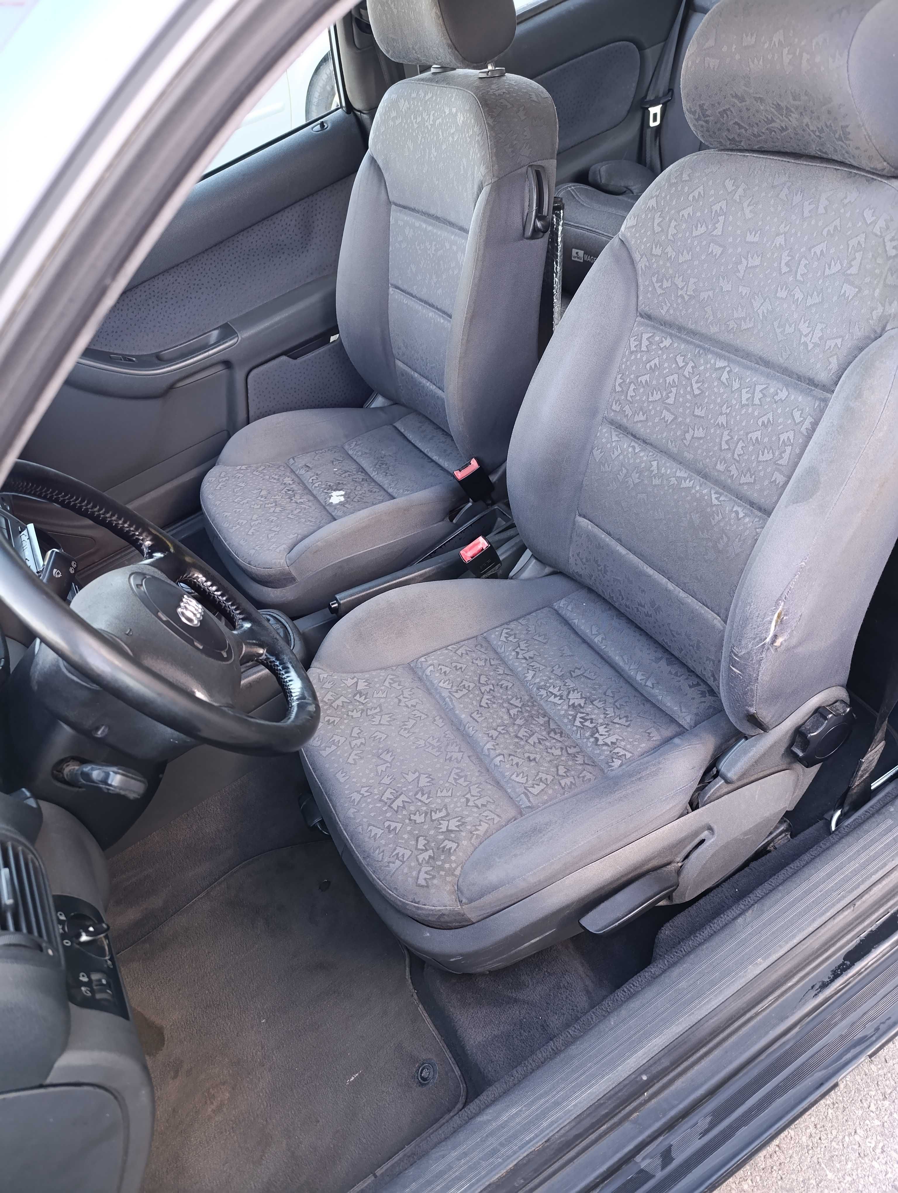 Audi A3 1.6 газ/бензин