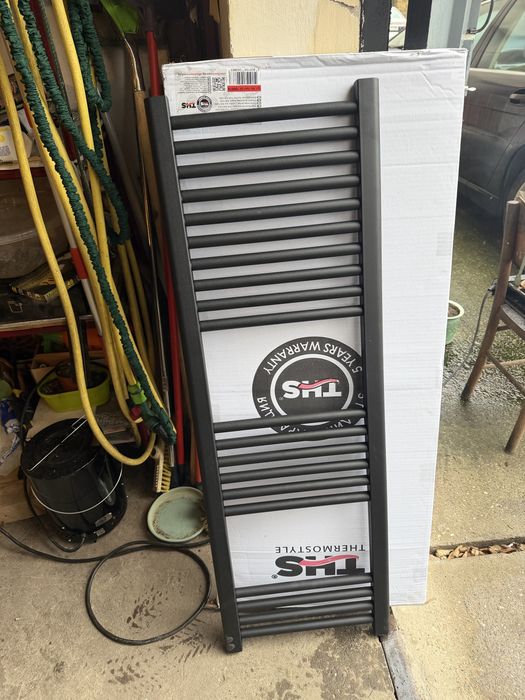 Лира за баня черна….