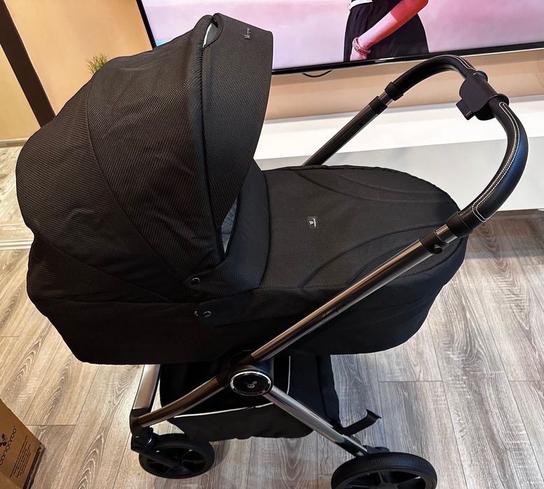 НОВА НЕИЗПОЛЗВАНА количка 3 в 1 Cangaroo - Unique, Carbon Black