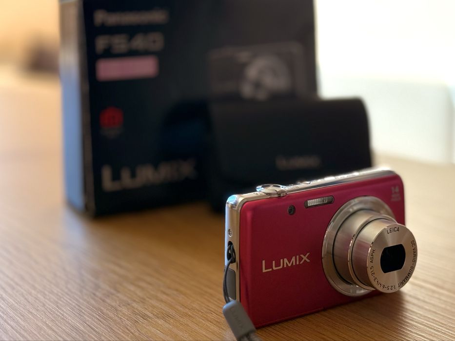 Panasonic Lumix DMC-FH6