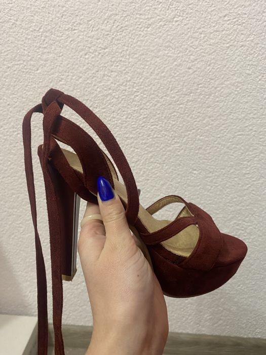 Дамски обувки