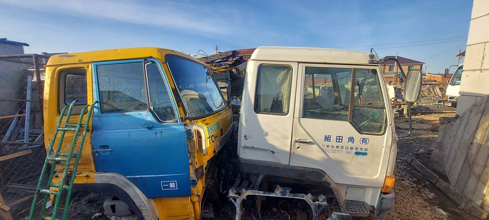 hino кабина продам можно по запчастям
