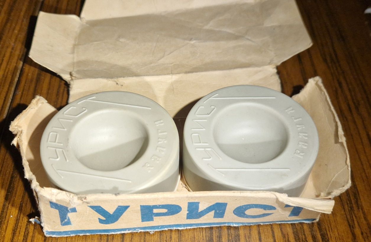 СССР комплект сгъваеми чаши

„ТУРИСТ“ (Калуга, 1980 г.) – 2 бр. +

огл