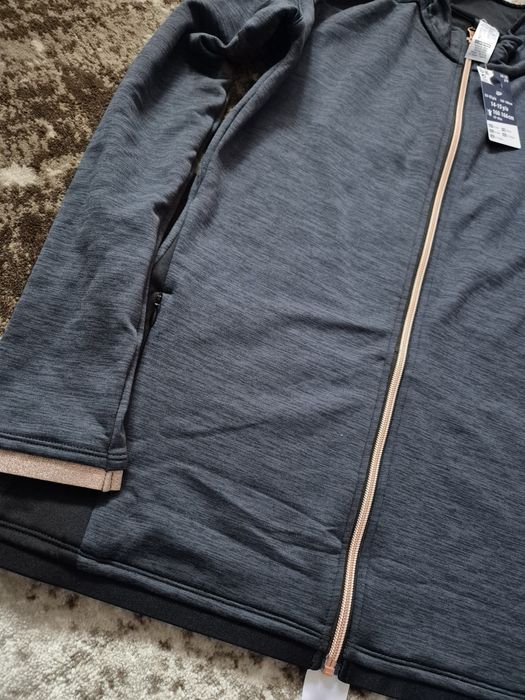 Дамски спортен екип Decathlon