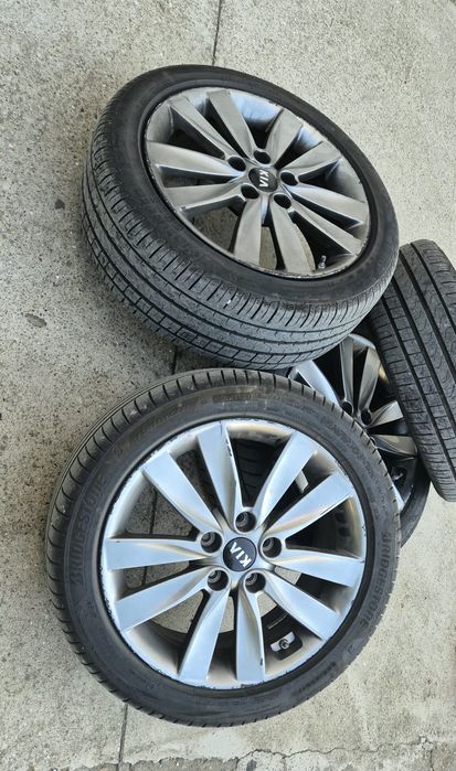 Джанти за киа 17-ки 5х114.3 прави без кривина и заварчик.БЕЗ ГУМИТЕ