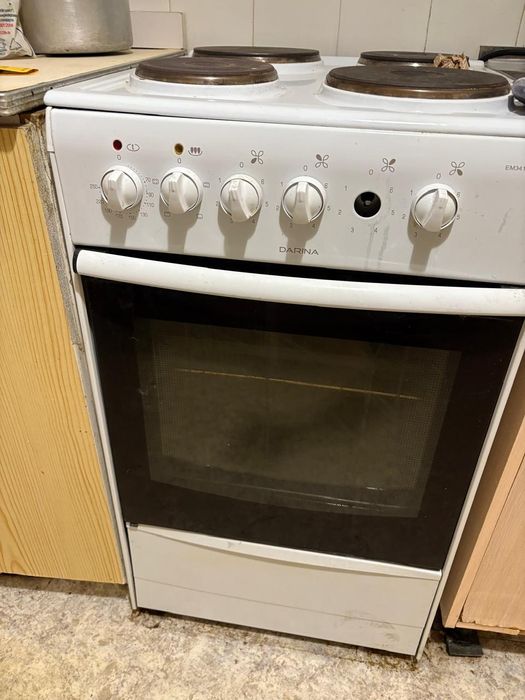 Отдам плиту работает