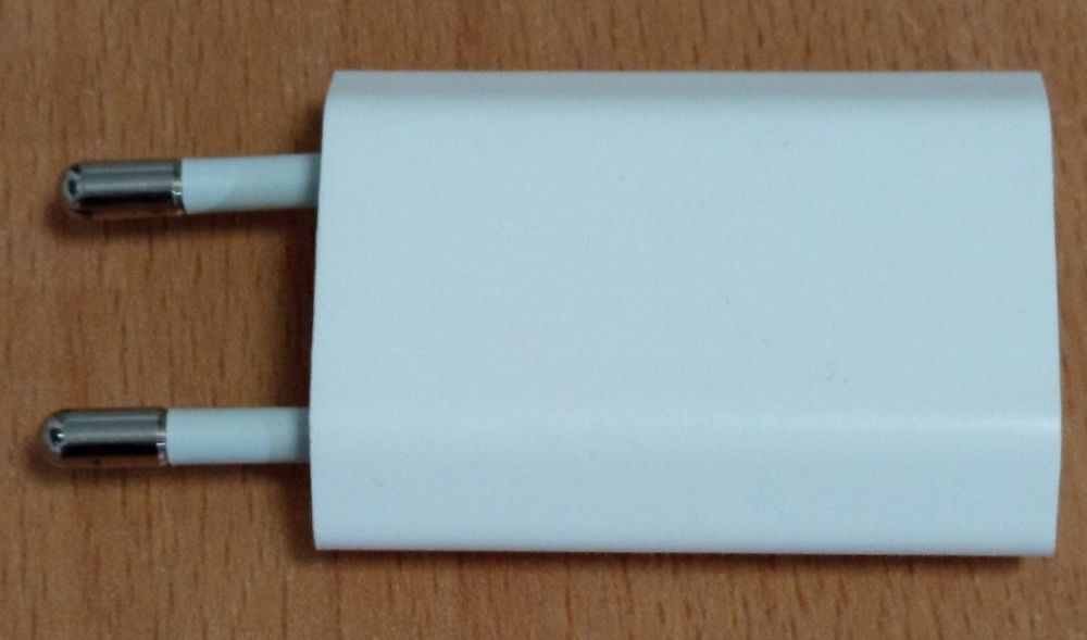 Vand Incarcator Apple 5V 1A pentru telefon Iphone