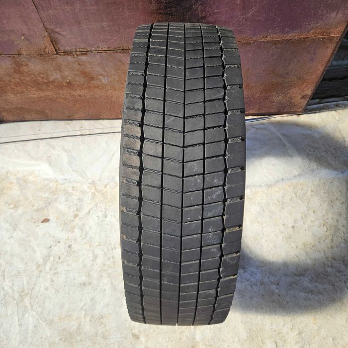 1 тежкотоварна гума 265/70R19.5 Continental Hybrid HD3 140/138M M+S