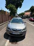 Opel Astra J 2011