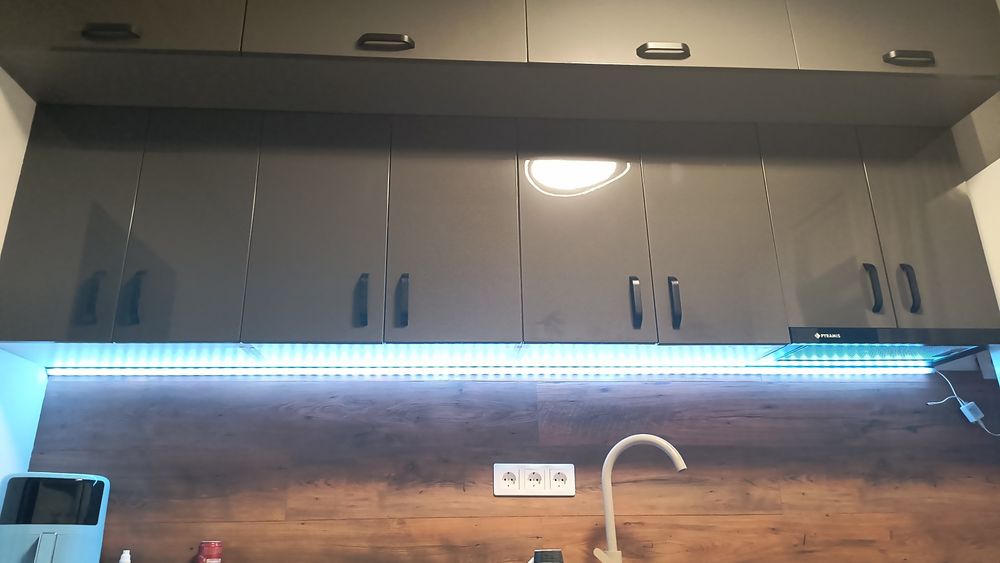 Mobila bucătărie-se vinde din februarie 2026