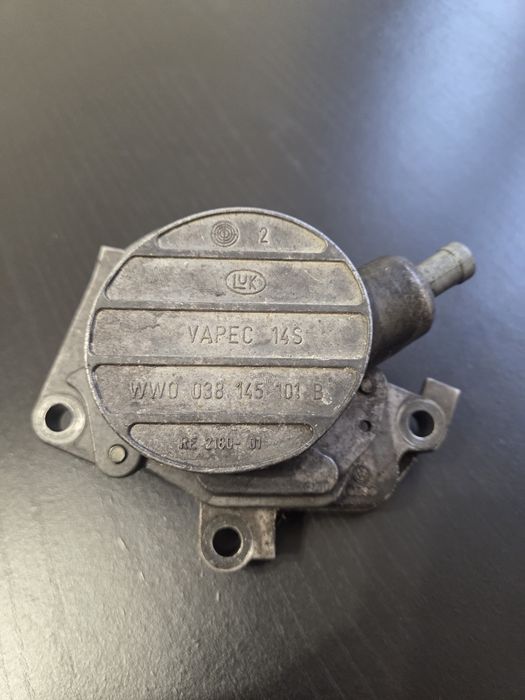 Pompa vacuum 1.9TDI ALH ASV AHF AGR cod 038 145 101B