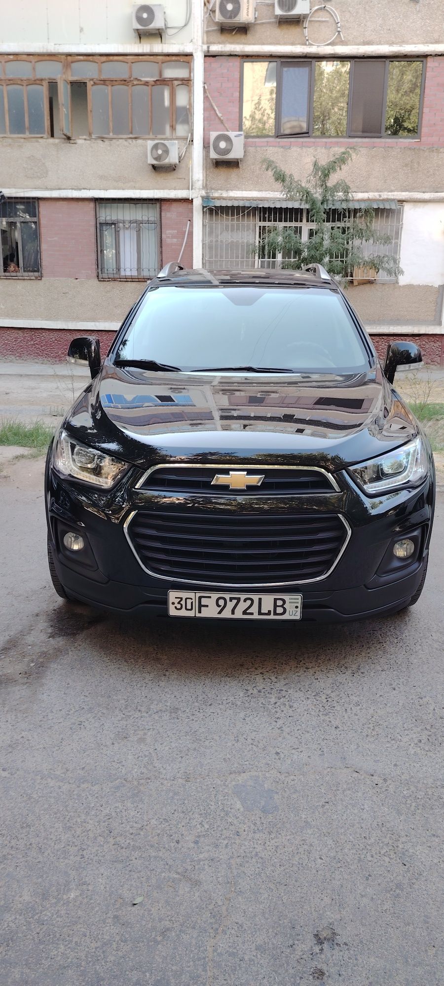 Captiva 4 ideal holatda 2017 ga 2018 2,4 li mator full komplekt.