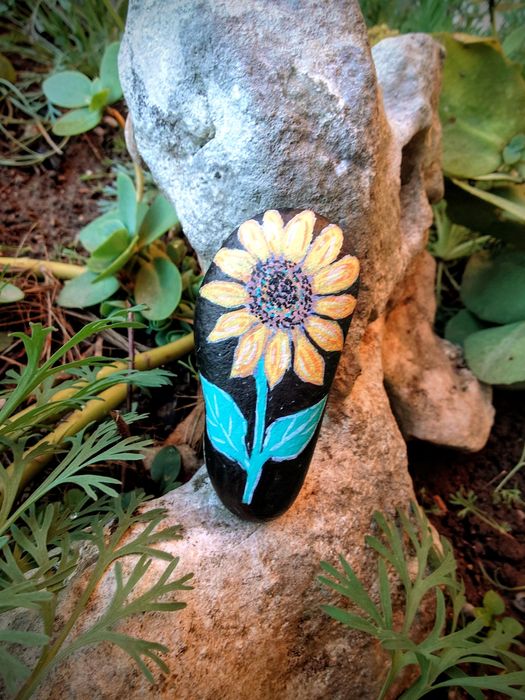 Ръчно рисувани камъчета