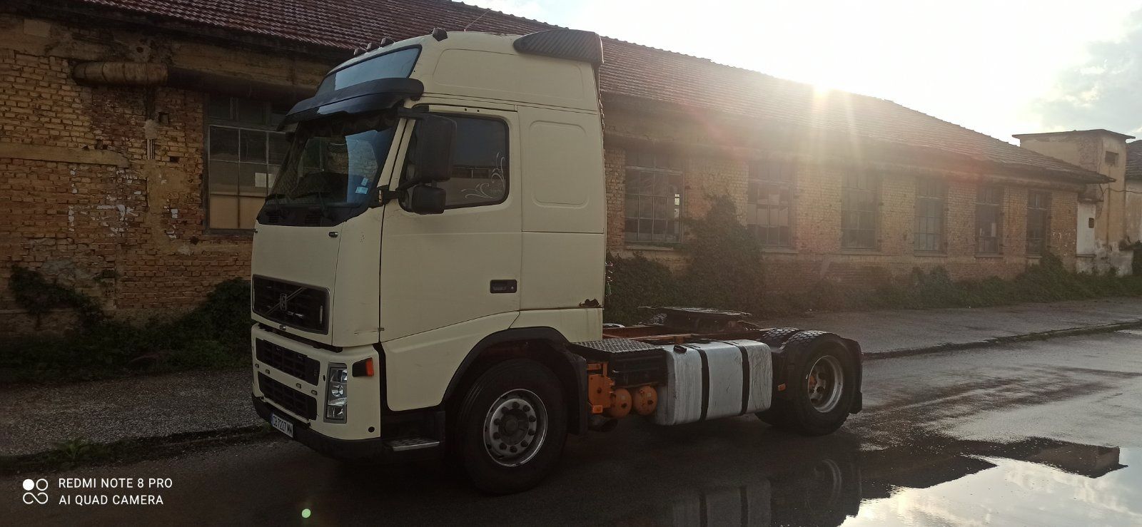 Продавам влекач Volvo 480