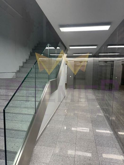 Продава се Тристаен апартамент в София, Гоце Делчев - 129 кв.м за 2907 €/кв.м - Снимка #8