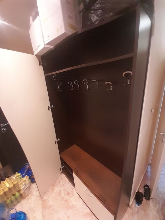 Портманто . Отлично състояние.