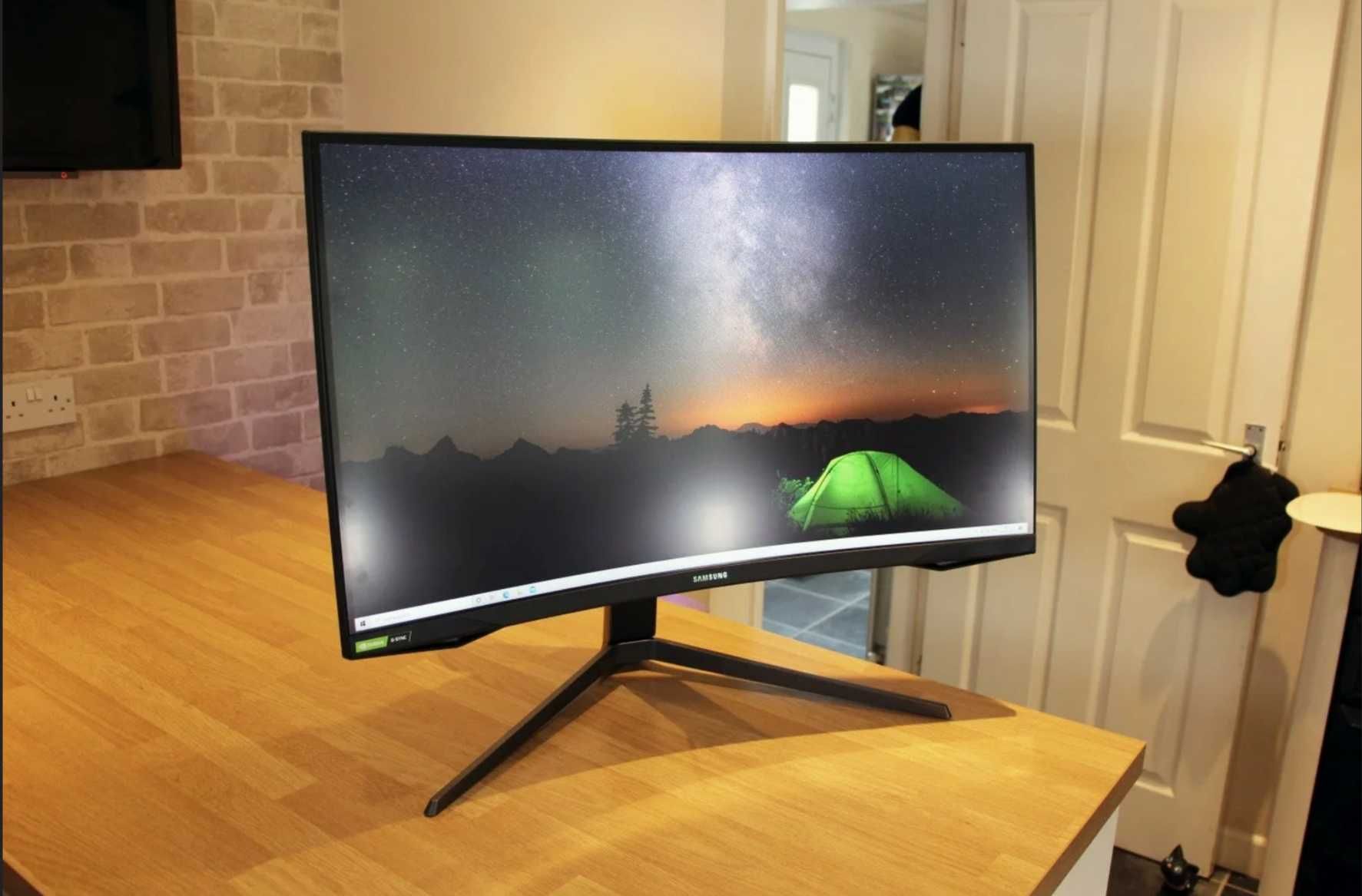 Samsung Odyssey G5 32 165 ГГЦ / Монитор