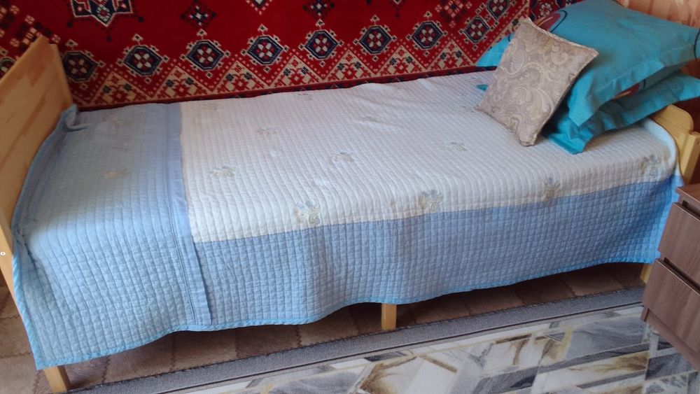 Продам кровать 200×90