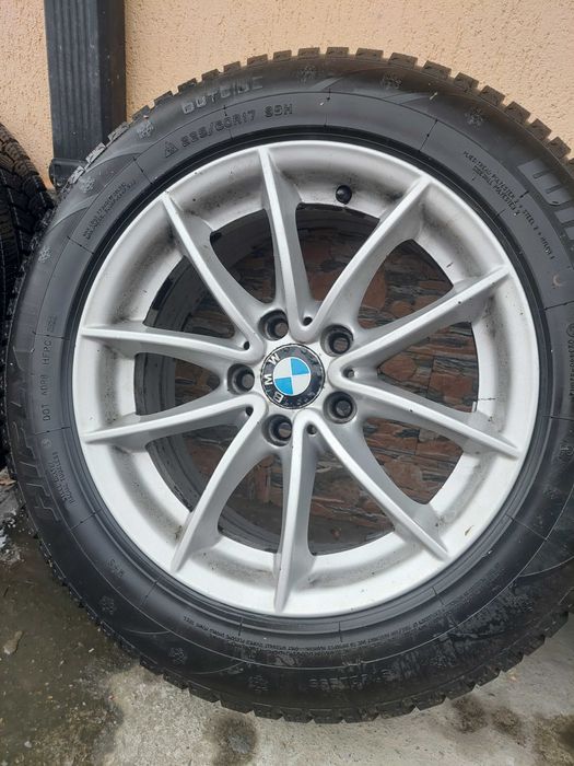 Vând jante BMWx3 originale si anvelope de iarnă