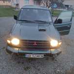 Vând Mitsubishi Pajero 2,5 diesel 2003