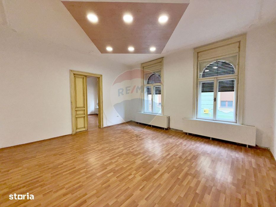 Spațiu de birouri (199 mp utili) pentru închiriere în zonă ultracentra