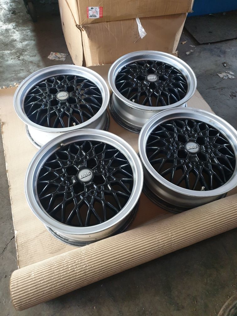 BBS RA 375 4x100, 6J x15 et 35