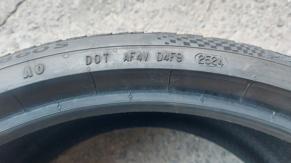 Зимни гуми 285/ 30 / 22 Continental WinterContact TS860S 2 броя