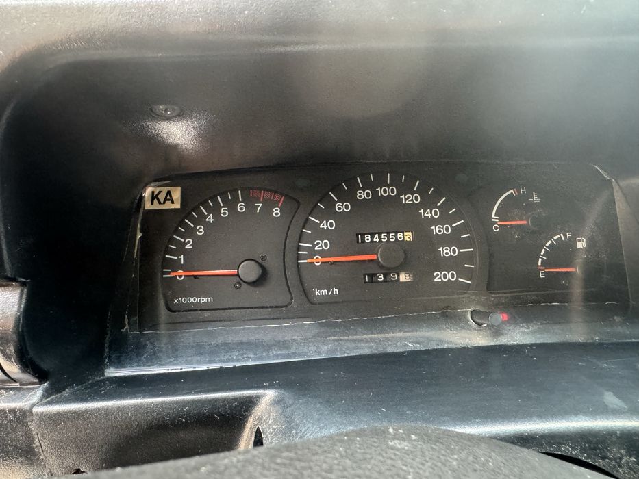 Nexia 1. 2008 yil 184 min probeg
