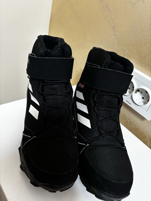 Adidas terrex 37 1/3 като нови