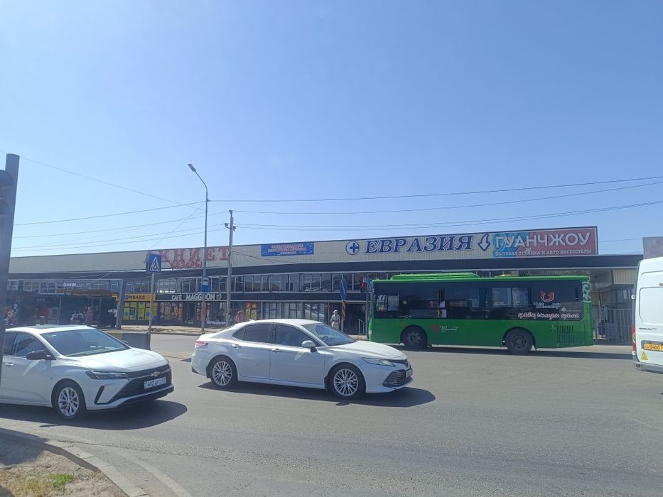 Продам бутик рынок Акниет.рядом Алаш и Евразия рынок