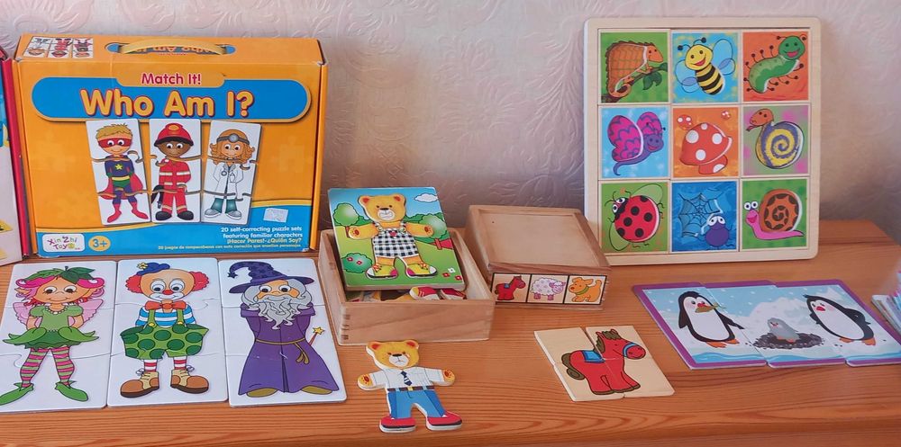 Дървени образователни играчки - пъзели, сортери