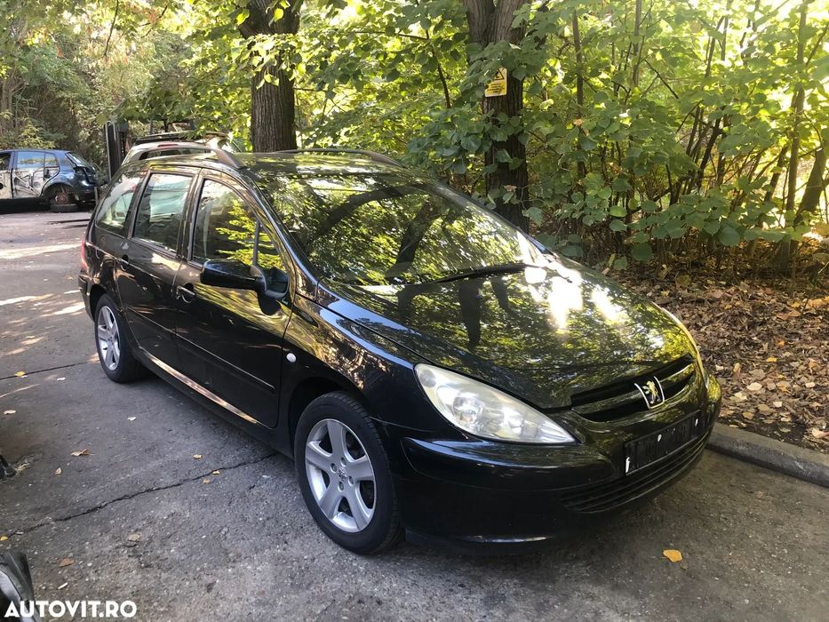 Capota fata motor Peugeot 307 negru non facelift 2004